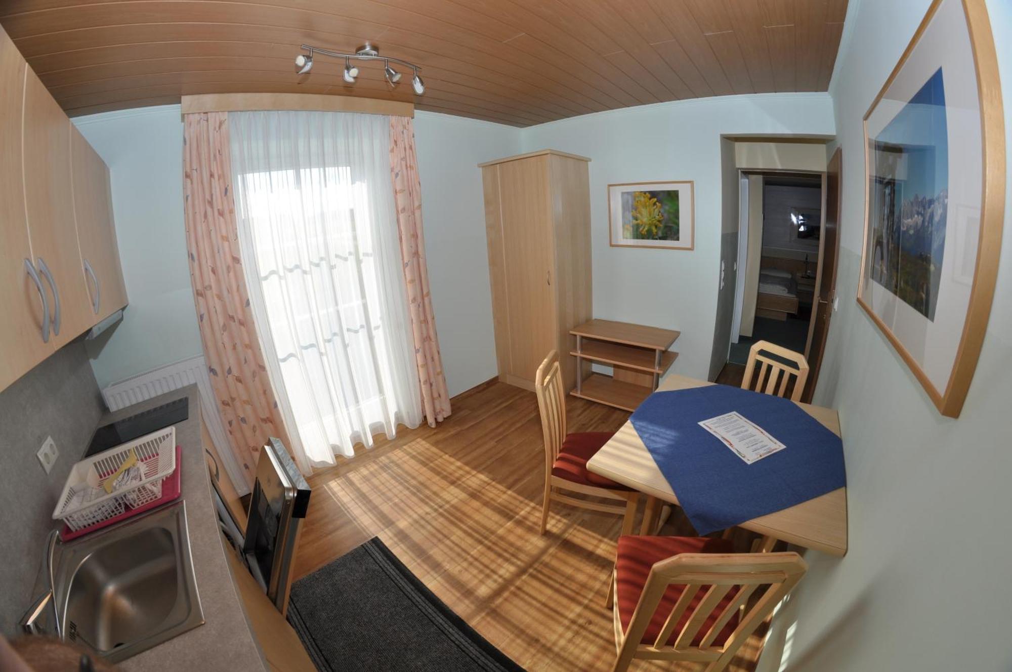 Apparthotel Bliem Schladming Bagian luar foto
